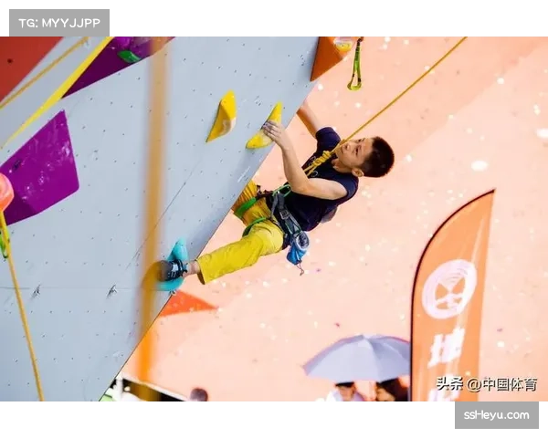 赵一程速度攀岩夺冠 16岁小将放言备战国际赛事
